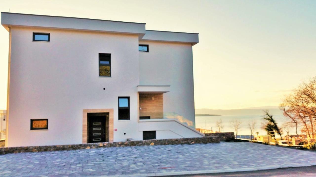 Apartment Villa Vala Malinska Exterior foto